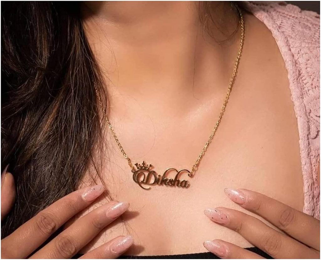 Choosing Silver or Gold Jewellery to Unlock Your Signature Style